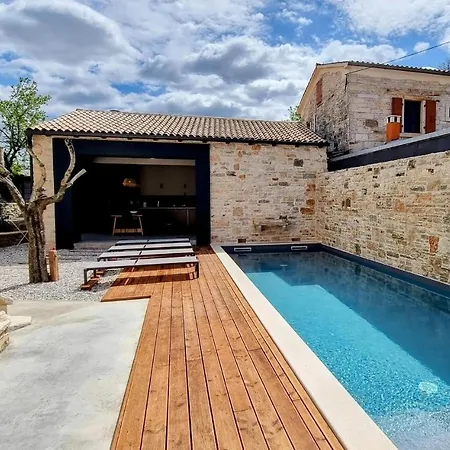 Qualia Tatil Evi *